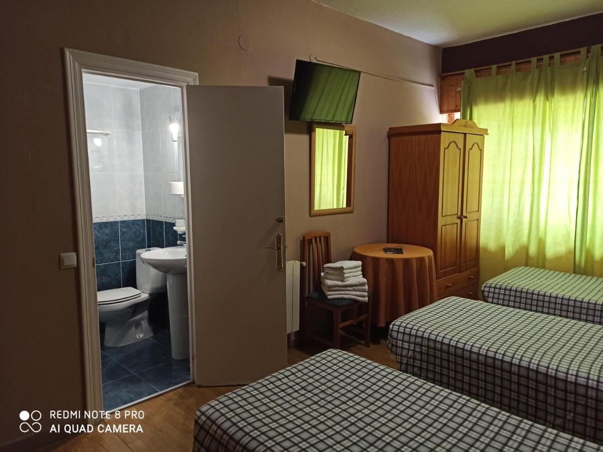 Hotel Hostal La Torre Santander Zewnętrze zdjęcie