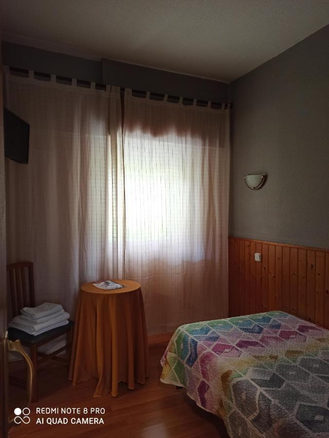 Hotel Hostal La Torre Santander Zewnętrze zdjęcie